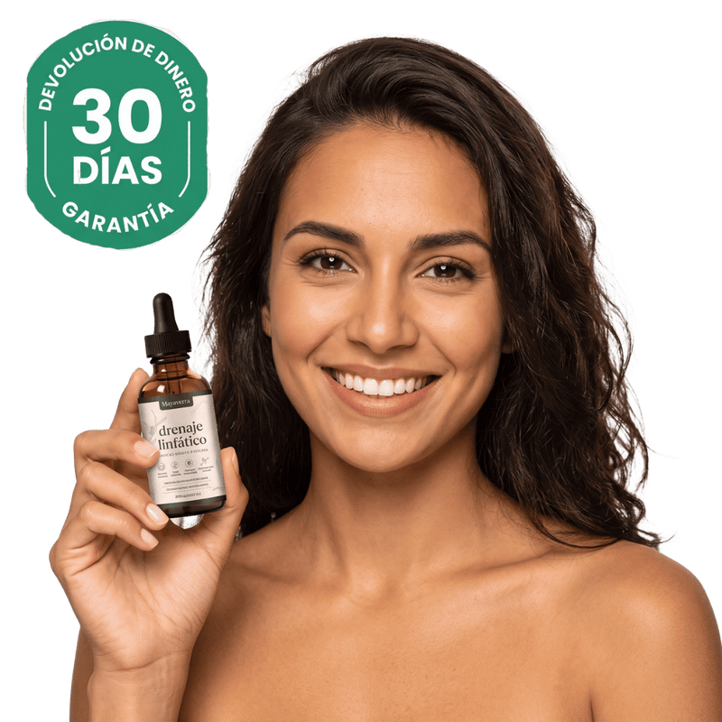 Clienta con el frasco de Mayaverra